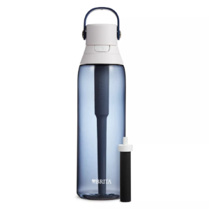 filtering water bottle for traveling